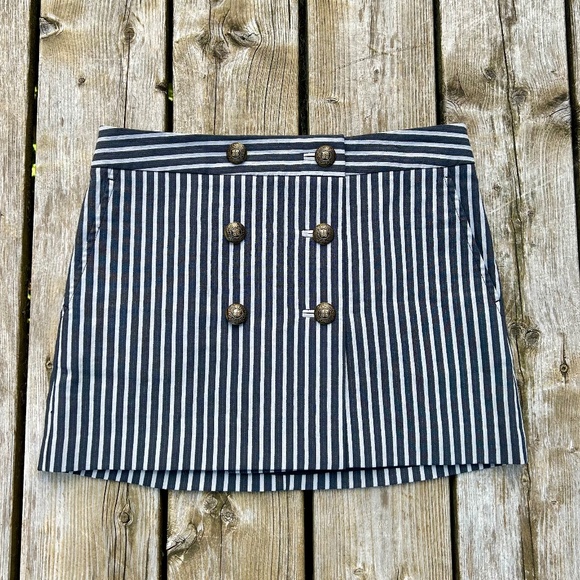 BCBGMaxAzria ⎮ Sailor-themed mini skirt - Picture 2 of 8